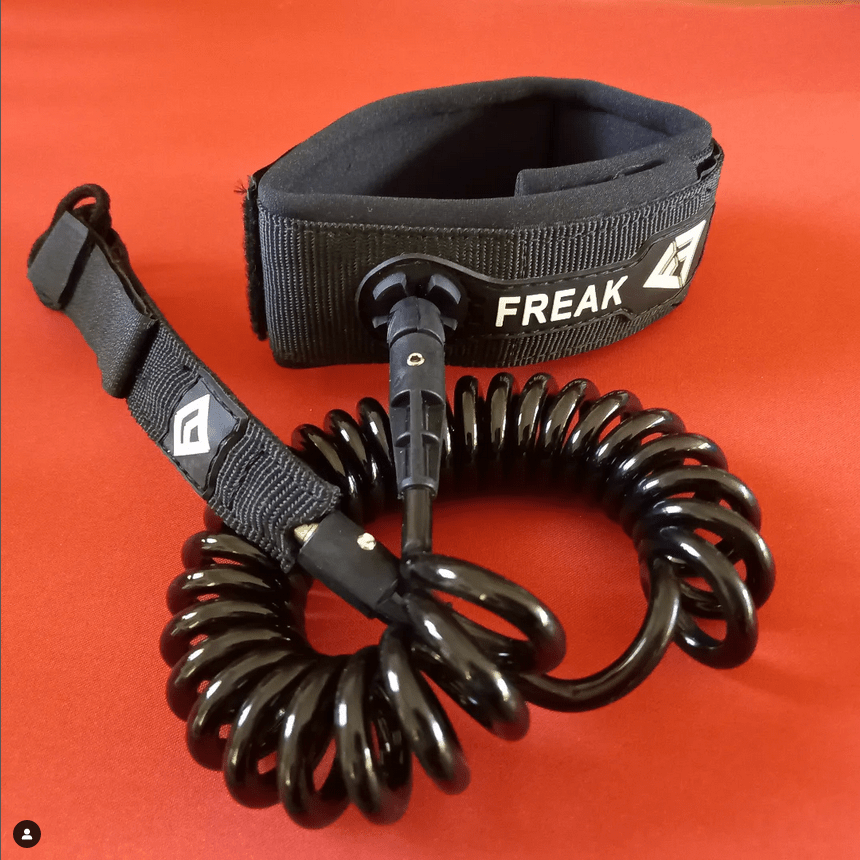 9' SUP Coiled Calf Freak Traction Leash Black - CM Surfing