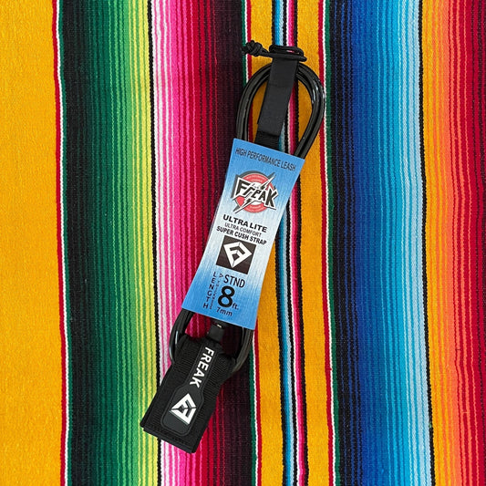 Leash de Surf Freak Traction de taille 8' modèle Standard 7mm de couleur noire - CM Surfing